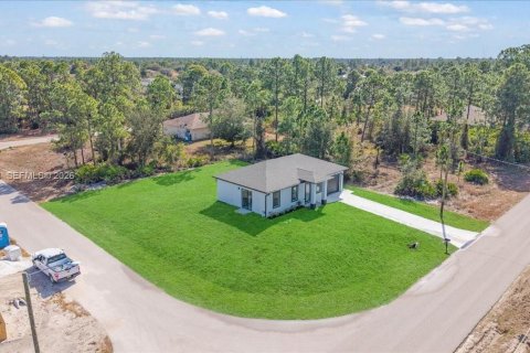 Купить виллу или дом в Лихай-Эйкерс, Флорида 3 спальни, № 2033104 - фото 28