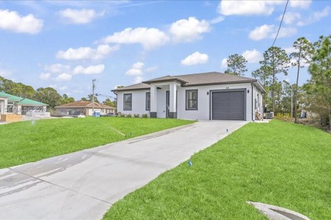 Купить виллу или дом в Лихай-Эйкерс, Флорида 3 спальни, № 2033104 - фото 4