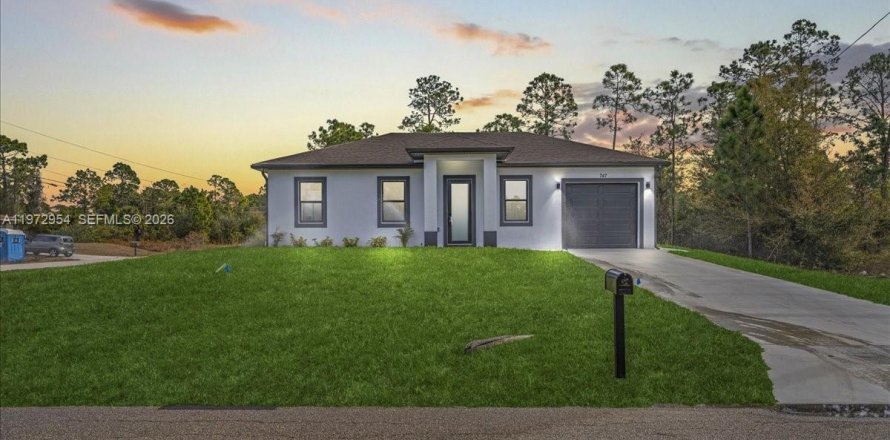 Дом в Лихай-Эйкерс, Флорида 3 спальни № 2033104