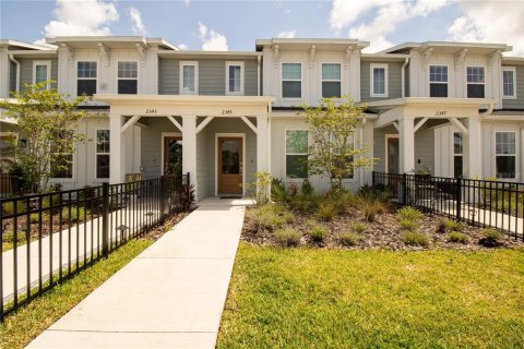 Touwnhouse à vendre à Kissimmee, Floride: 3 chambres, 144.28 m2 № 2147881 - photo 3