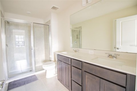 Touwnhouse à vendre à Kissimmee, Floride: 3 chambres, 144.28 m2 № 2147881 - photo 15
