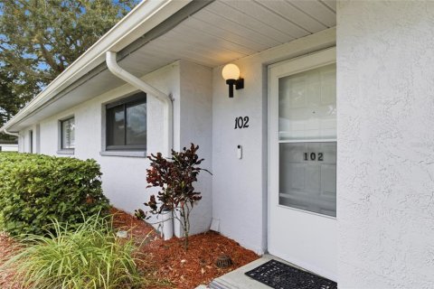 Condo in Clearwater, Florida, 2 bedrooms  № 2208447 - photo 8