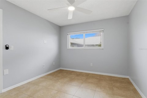 Condo in Clearwater, Florida, 2 bedrooms  № 2208447 - photo 28