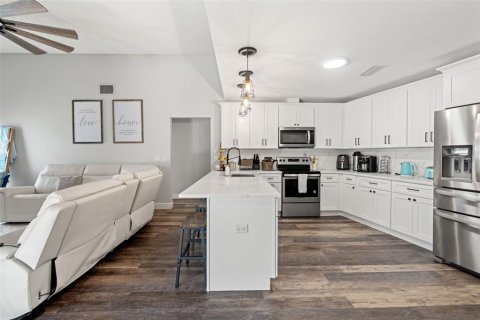 Casa en venta en Valrico, Florida, 4 dormitorios, 214.05 m2 № 1619366 - foto 6