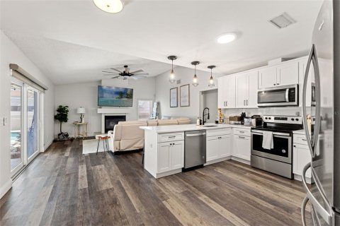 Casa en venta en Valrico, Florida, 4 dormitorios, 214.05 m2 № 1619366 - foto 8