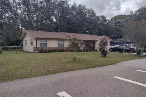 House in Lake Mary, Florida 3 bedrooms, 122.63 sq.m. № 1719102 - photo 1