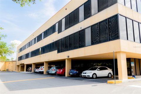 Immobilier commercial à louer à Sanford, Floride: 9424.56 m2 № 1900418 - photo 9