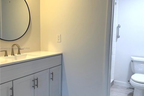 Condo in Davie, Florida, 2 bedrooms  № 1930097 - photo 5