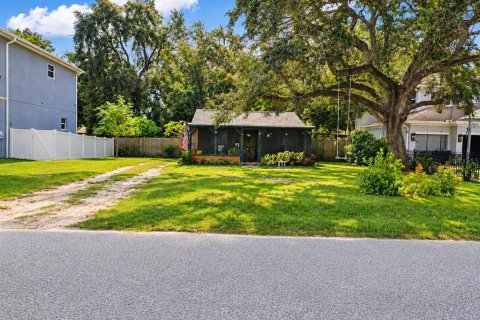 Villa ou maison à Tampa, Floride 3 chambres, 93.83 m2 № 2431044