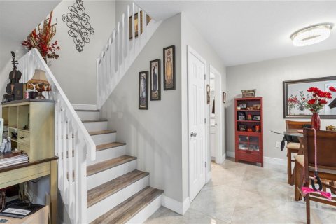 Townhouse in Palm Harbor, Florida 2 bedrooms, 124.86 sq.m. № 2383602 - photo 14