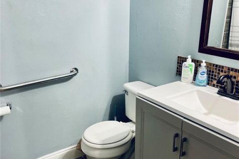 Casa en venta en Kissimmee, Florida, 3 dormitorios, 122.07 m2 № 1919021 - foto 19