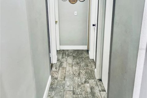 Casa en venta en Kissimmee, Florida, 3 dormitorios, 122.07 m2 № 1919021 - foto 11
