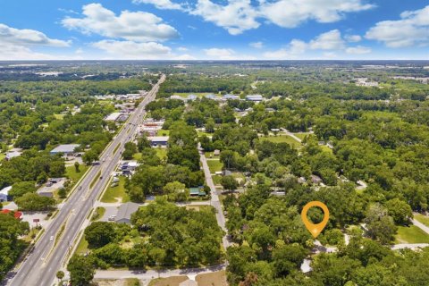 Commercial property in Ocala, Florida 12 bedrooms, 165.92 sq.m. № 2379744