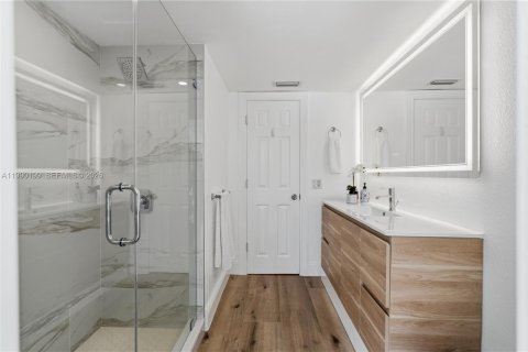 Casa en venta en Miami Lakes, Florida, 3 dormitorios, 173.54 m2 № 2057635 - foto 27