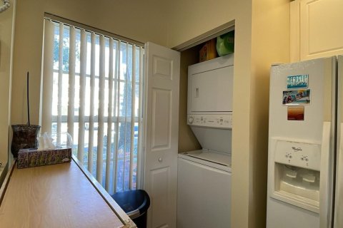 Townhouse in West Palm Beach, Florida 2 bedrooms, 93.65 sq.m. № 2082959 - photo 5