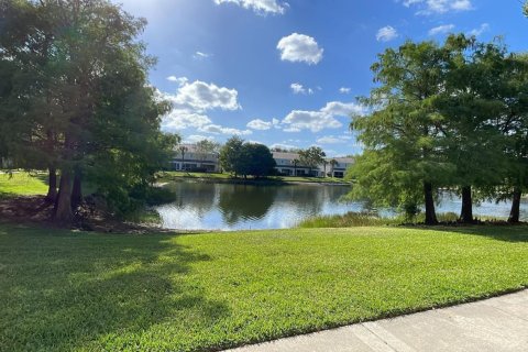 Townhouse in West Palm Beach, Florida 2 bedrooms, 93.65 sq.m. № 2082959 - photo 2