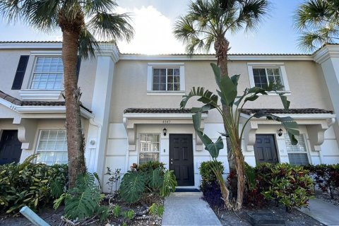 Townhouse in West Palm Beach, Florida 2 bedrooms, 93.65 sq.m. № 2082959