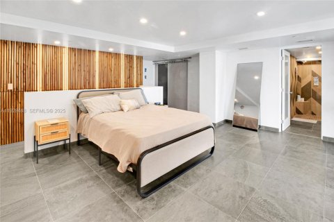 Condominio en venta en Miami Beach, Florida, 1 dormitorio, 89.28 m2 № 1987802 - foto 27