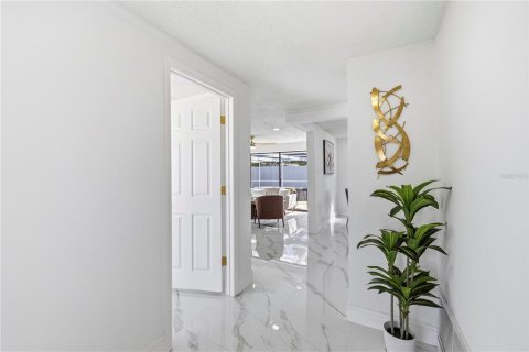 Villa ou maison à vendre à Port Richey, Floride: 3 chambres, 133.97 m2 № 2423758 - photo 14