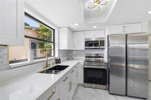 Villa ou maison à vendre à Port Richey, Floride: 3 chambres, 133.97 m2 № 2423758 - photo 18