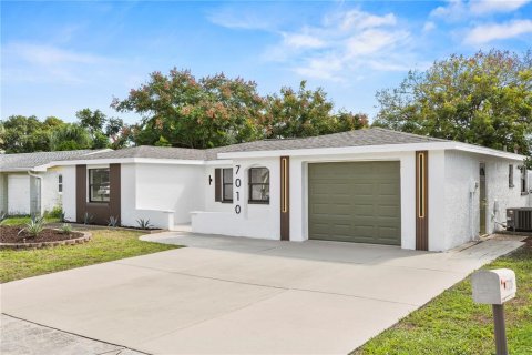 Villa ou maison à vendre à Port Richey, Floride: 3 chambres, 133.97 m2 № 2423758 - photo 11