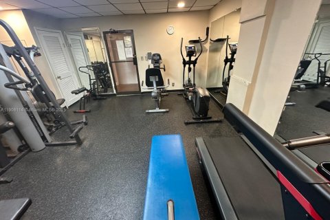 Снять в аренду кондоминиум в Норт-Майами, Флорида 2 спальни, 110.55м2, № 1964572 - фото 13