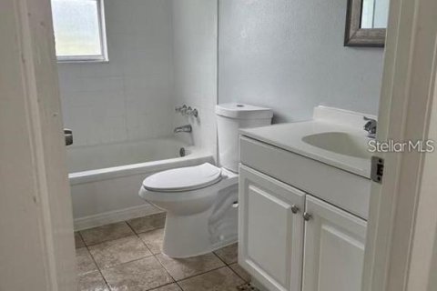 Apartamento en alquiler en Lakeland, Florida, 2 dormitorios, 62.8 m2 № 1883912 - foto 3