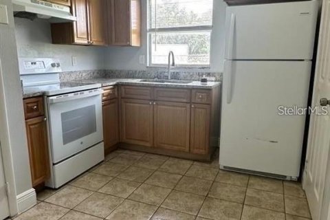 Apartamento en alquiler en Lakeland, Florida, 2 dormitorios, 62.8 m2 № 1883912 - foto 4