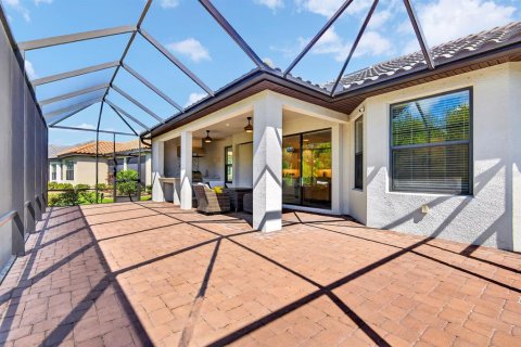 House in Palmetto, Florida 3 bedrooms, 194.91 sq.m. № 2137753 - photo 9
