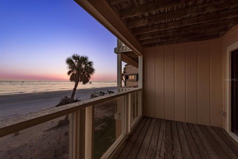 Купить таунхаус в Трежер-Айленд, Флорида 3 комнаты, 125.42м2, № 1591272 - фото 4