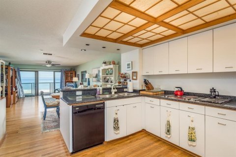 Купить таунхаус в Трежер-Айленд, Флорида 3 комнаты, 125.42м2, № 1591272 - фото 16