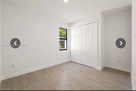 Купить виллу или дом в Лихай-Эйкерс, Флорида 3 спальни, № 1973745 - фото 14