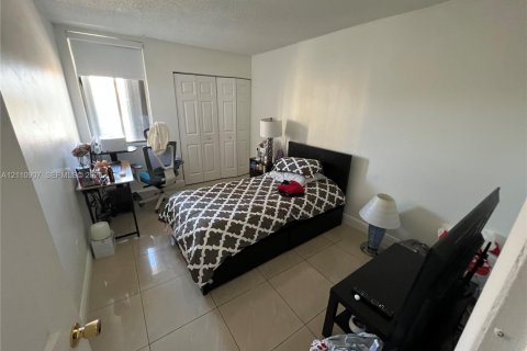 Copropriété à vendre à Miami, Floride: 3 chambres, 149.57 m2 № 2431301 - photo 20