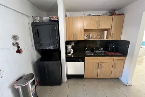 Copropriété à vendre à Miami, Floride: 3 chambres, 149.57 m2 № 2431301 - photo 24