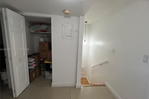 Copropriété à vendre à Miami, Floride: 3 chambres, 149.57 m2 № 2431301 - photo 4