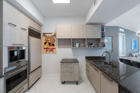 Copropriété à vendre à Sunny Isles Beach, Floride: 2 chambres, 195.65 m2 № 1686124 - photo 5