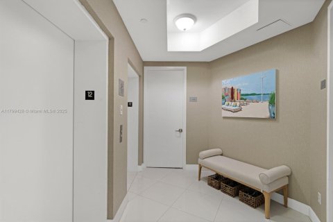 Copropriété à vendre à Sunny Isles Beach, Floride: 2 chambres, 195.65 m2 № 1686124 - photo 10