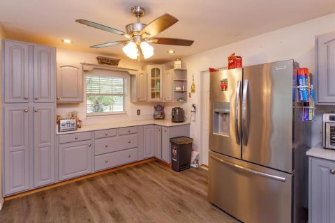 House in Orlando, Florida 3 bedrooms, 181.81 sq.m. № 1816839 - photo 8