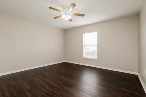 House in Riverview, Florida 4 bedrooms, 178.93 sq.m. № 2379774 - photo 15