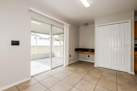 House in Riverview, Florida 4 bedrooms, 178.93 sq.m. № 2379774 - photo 6