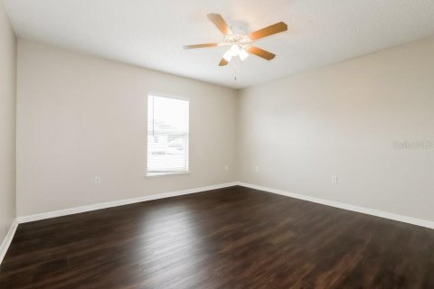 House in Riverview, Florida 4 bedrooms, 178.93 sq.m. № 2379774 - photo 13