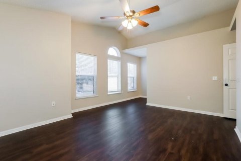 House in Riverview, Florida 4 bedrooms, 178.93 sq.m. № 2379774 - photo 11