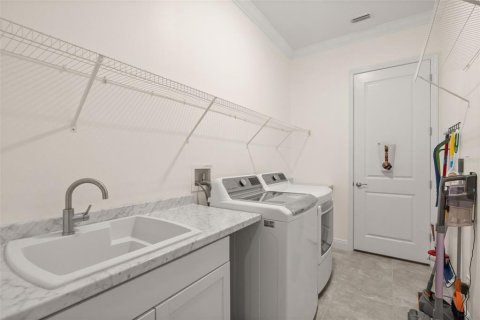 Villa ou maison à vendre à Kissimmee, Floride: 3 chambres, 204.57 m2 № 2348003 - photo 26