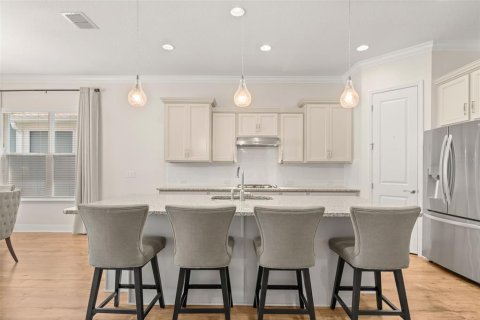Villa ou maison à vendre à Kissimmee, Floride: 3 chambres, 204.57 m2 № 2348003 - photo 8