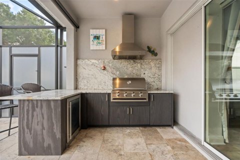 Villa ou maison à vendre à Kissimmee, Floride: 3 chambres, 204.57 m2 № 2348003 - photo 28