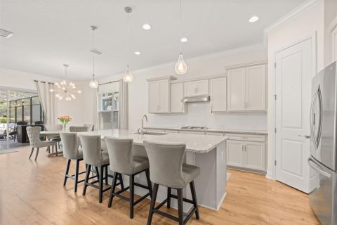 Villa ou maison à vendre à Kissimmee, Floride: 3 chambres, 204.57 m2 № 2348003 - photo 7