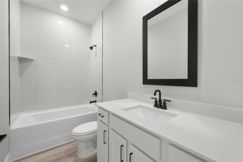 Villa ou maison à vendre à Lake Alfred, Floride: 4 chambres, 194.72 m2 № 1815483 - photo 21