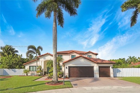 House in Miramar, Florida 5 bedrooms, 307.04 sq.m. № 1892794 - photo 4