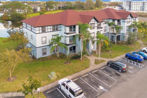 Copropriété à vendre à Orlando, Floride: 2 chambres, 98.66 m2 № 1530327 - photo 2