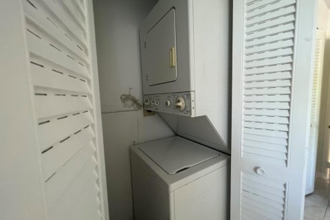 Condo in Boca Raton, Florida, 3 bedrooms  № 2184798 - photo 13